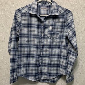 Abercrombie girls shirt.